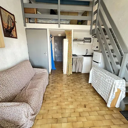 아파트 Studio Avec Cabine + Mezzanine Pour 4 Pers, Loggia, Proche Plage, Parking Prive - Fr-1-702-65 *