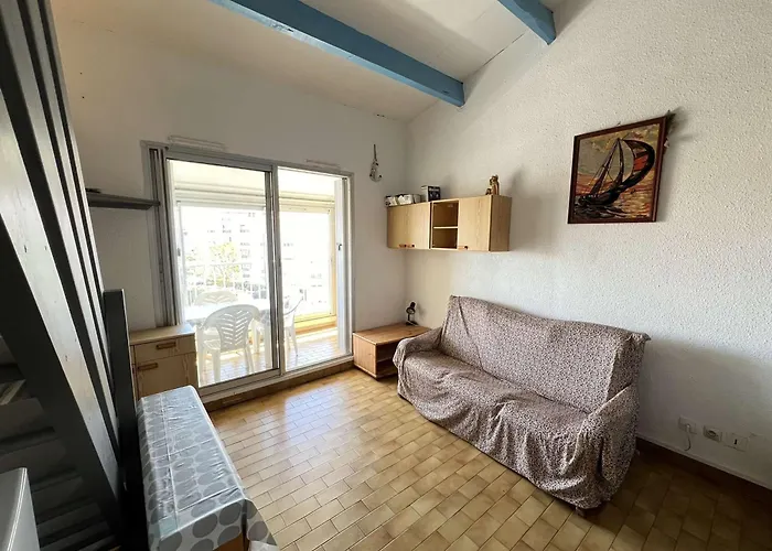 아파트 Studio Avec Cabine + Mezzanine Pour 4 Pers, Loggia, Proche Plage, Parking Prive - Fr-1-702-65